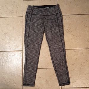 Victoria's Secret Knockout Leggings